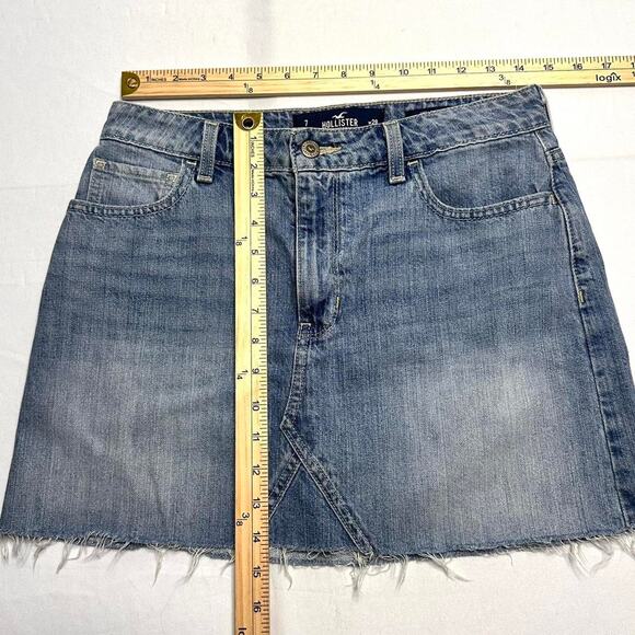 Hollister Co Women’s Vintage Denim  Skirt Size 7 Perfect For Summer Outfits - Picture 3 of 3